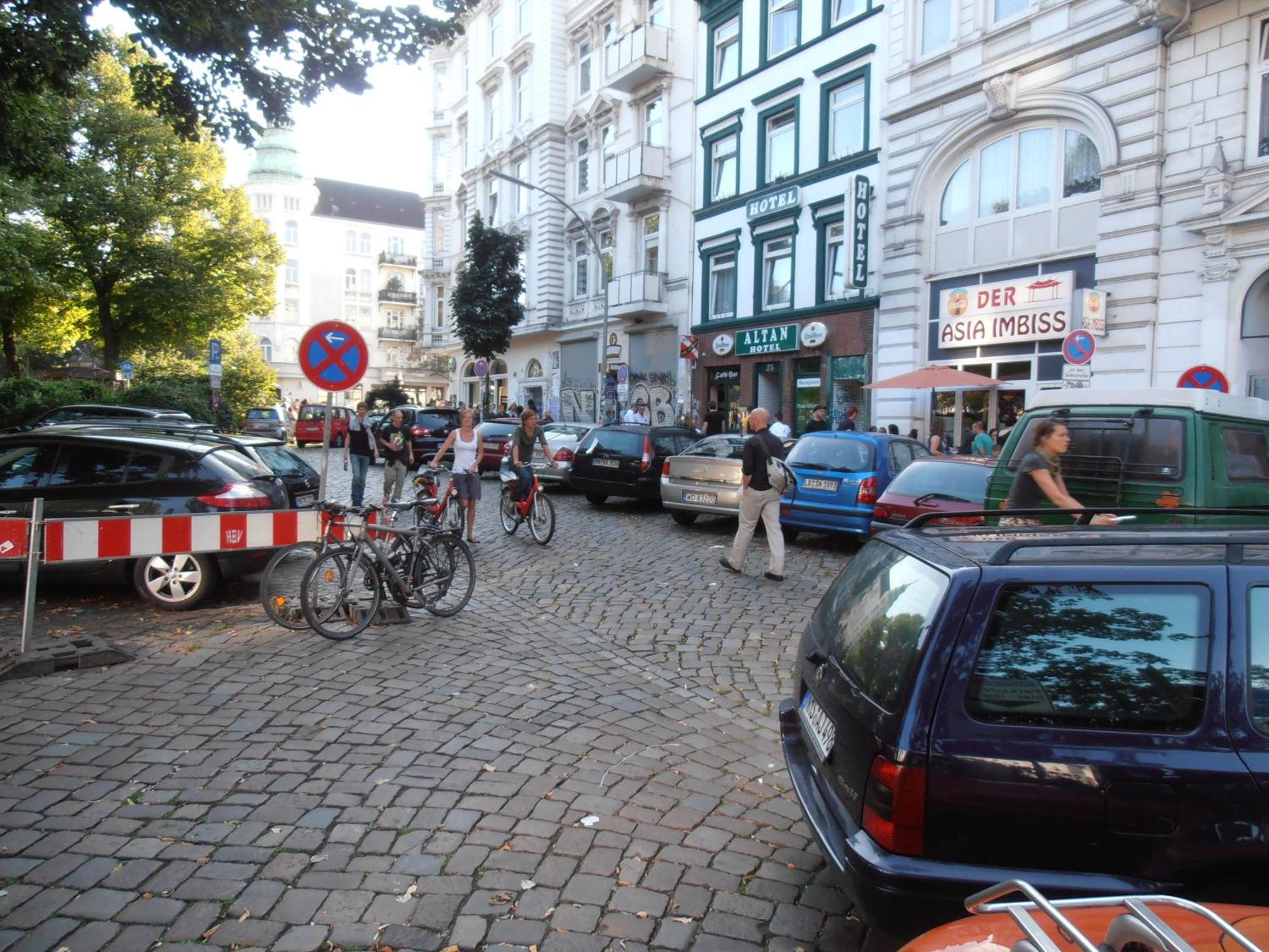 Altan Hotel Hamburg-Harburg Buitenkant foto