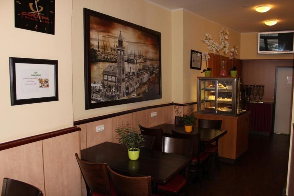 Altan Hotel Hamburg-Harburg Buitenkant foto