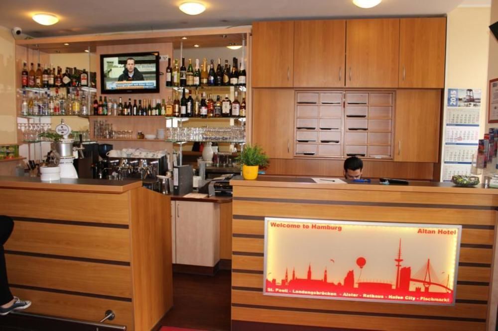 Altan Hotel Hamburg-Harburg Buitenkant foto