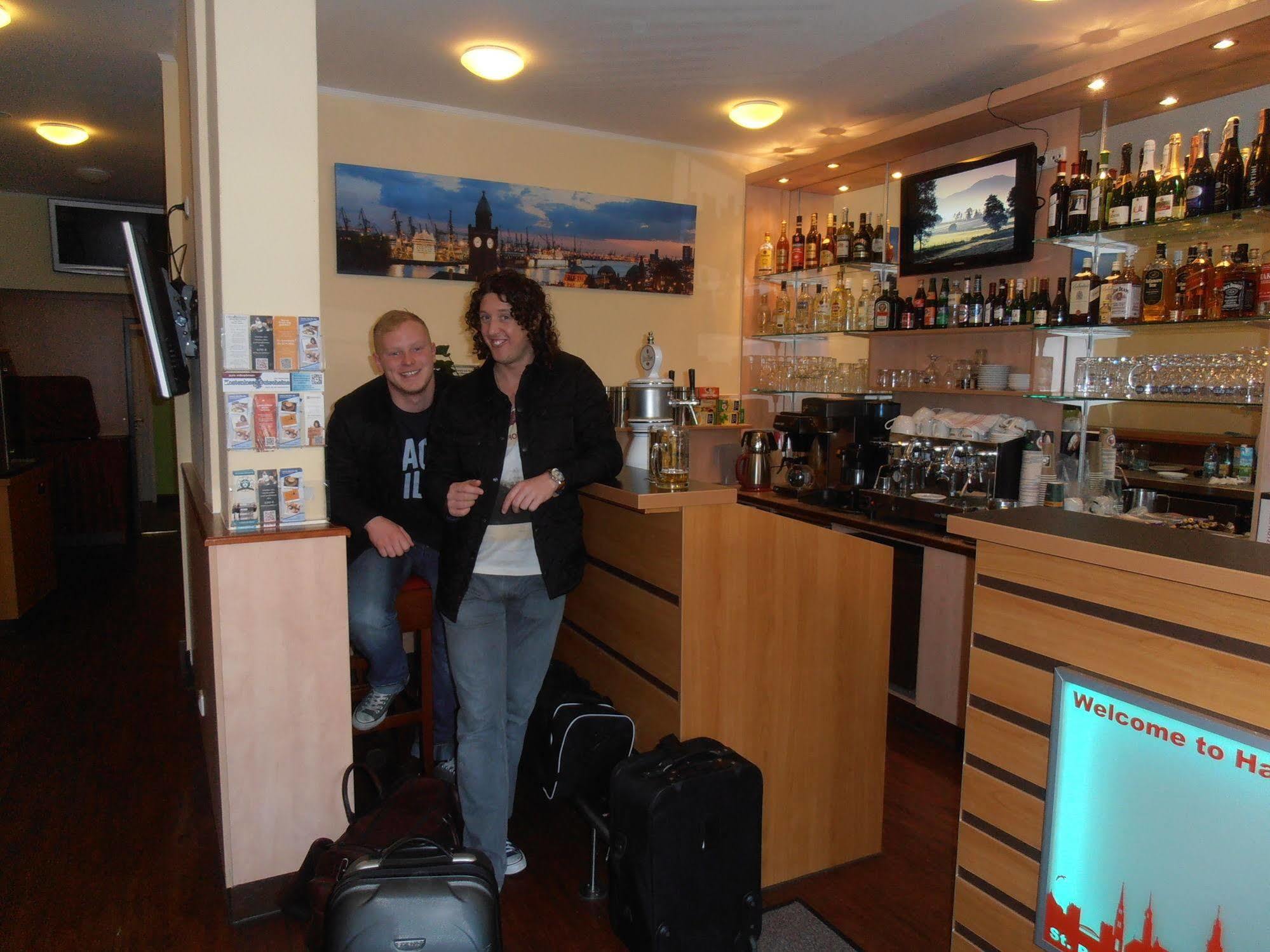Altan Hotel Hamburg-Harburg Buitenkant foto